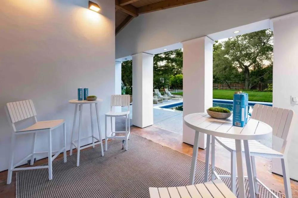 125 Los Altos Avenue Los Altos, CA 94022