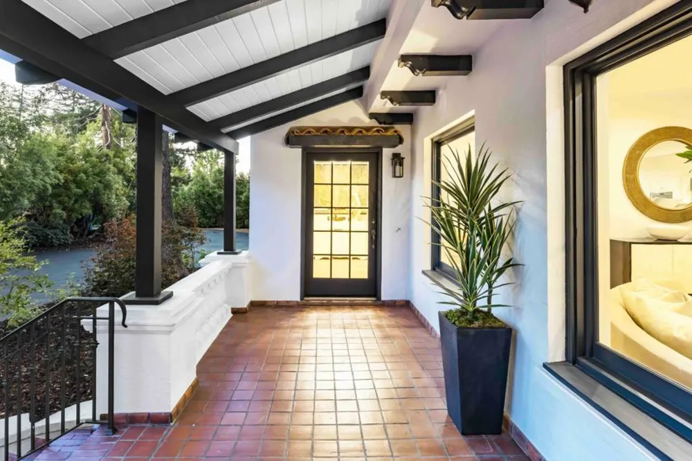 125 Los Altos Avenue Los Altos, CA 94022