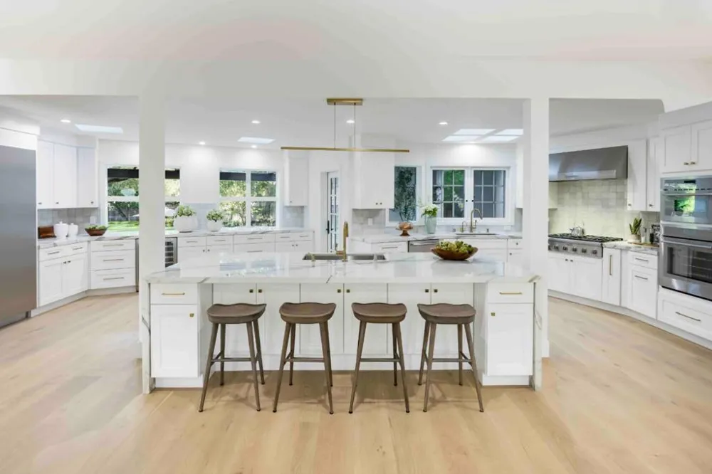 125 Los Altos Avenue Los Altos, CA 94022