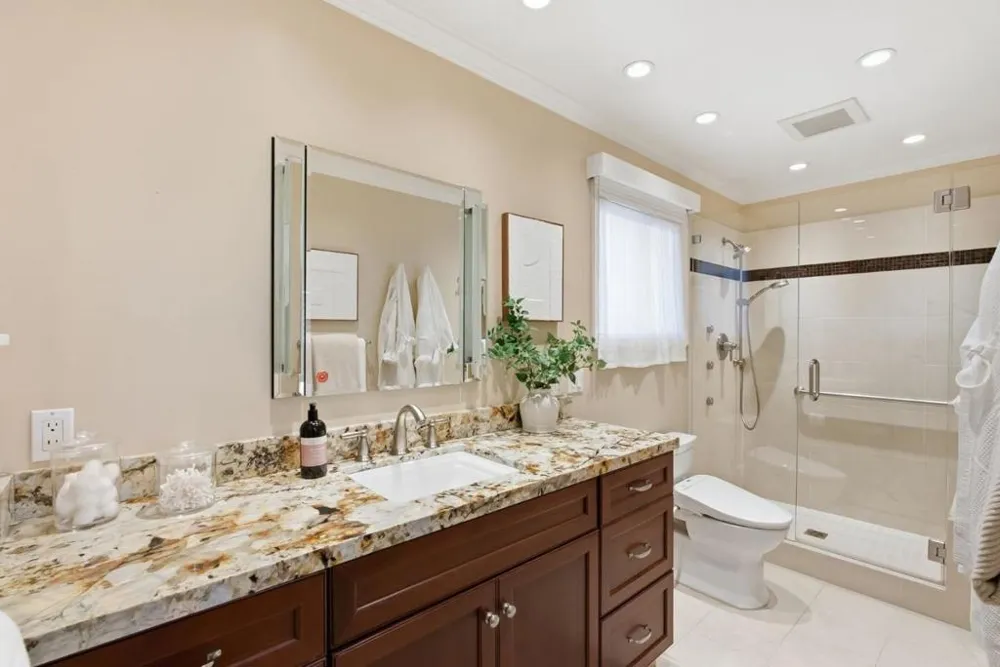 2720 Debbie Court San Carlos, CA 94070