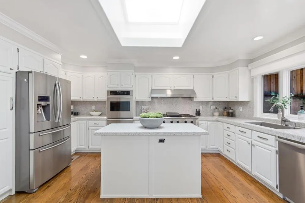 2720 Debbie Court San Carlos, CA 94070