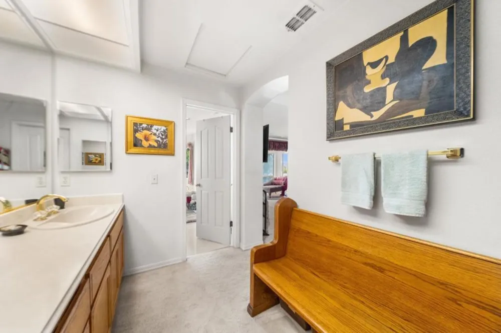 272 Edgewater Drive Milpitas, CA 95035