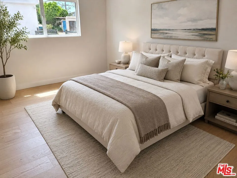 2252 Gloaming Way Los Angeles, CA 90210