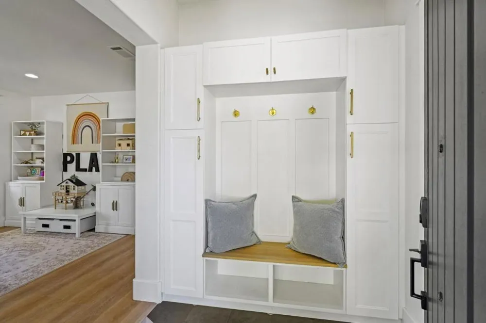 702 San Gabriel Avenue Morgan Hill, CA 95037