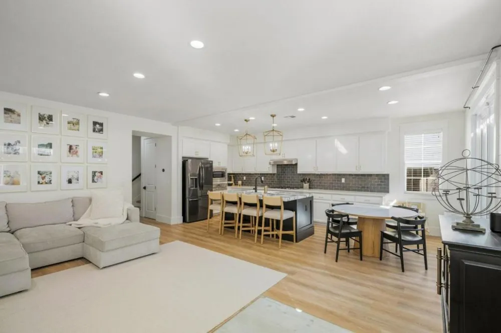 702 San Gabriel Avenue Morgan Hill, CA 95037