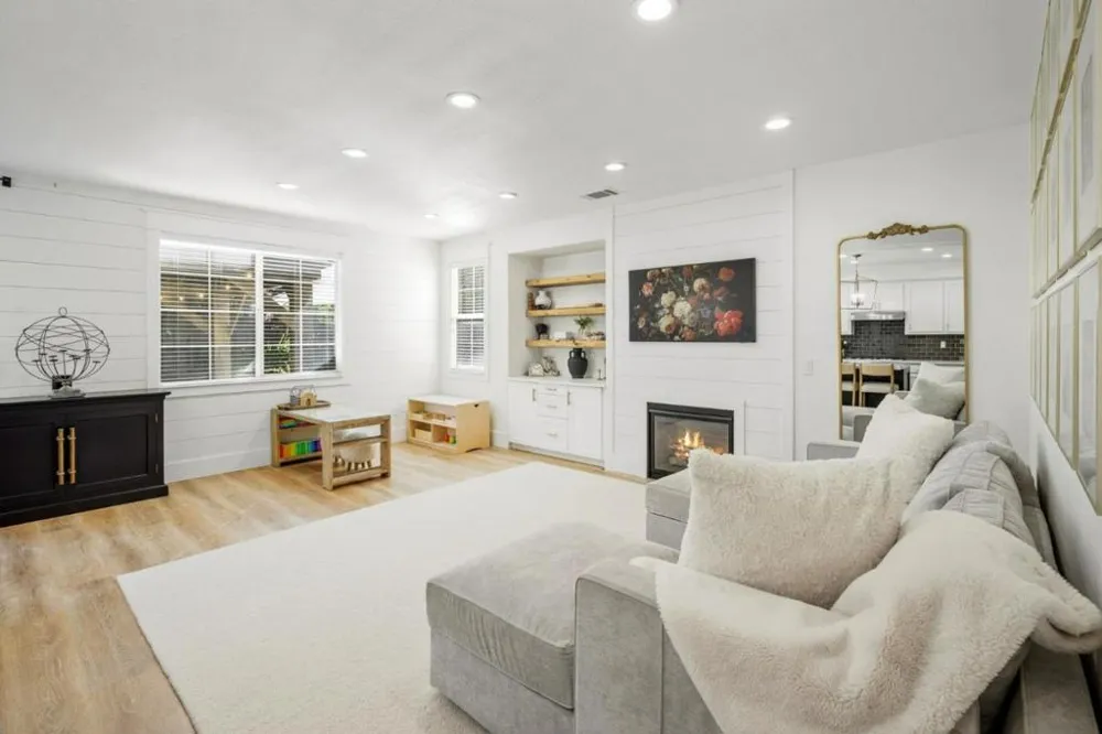702 San Gabriel Avenue Morgan Hill, CA 95037