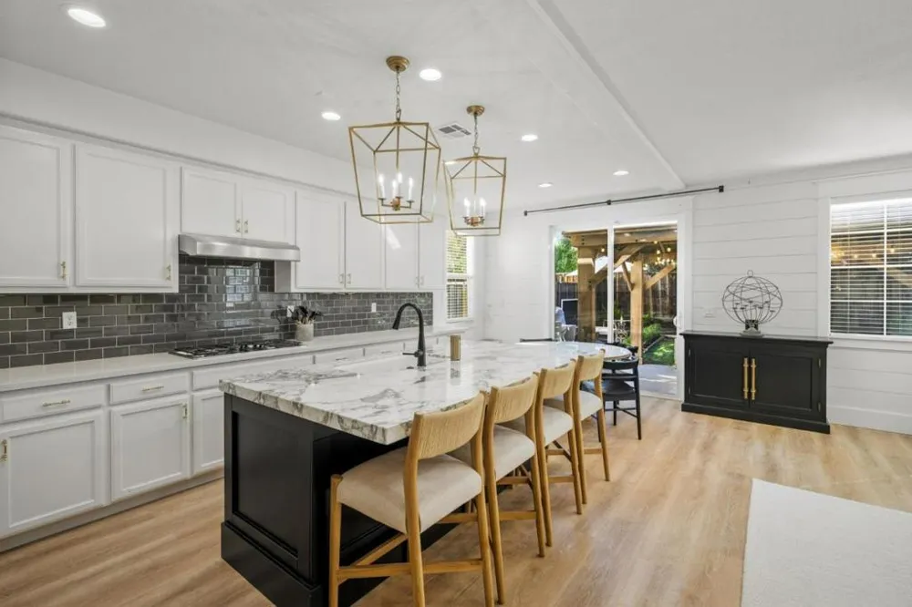 702 San Gabriel Avenue Morgan Hill, CA 95037