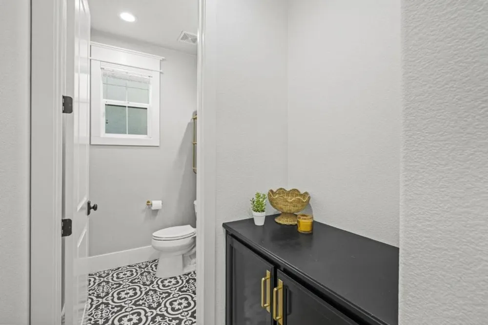 702 San Gabriel Avenue Morgan Hill, CA 95037