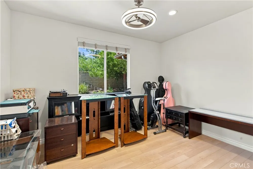 3556 Whitman Court Thousand Oaks, CA 91360