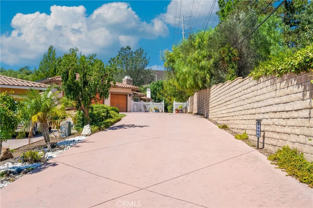 3556 Whitman Court Thousand Oaks, CA 91360
