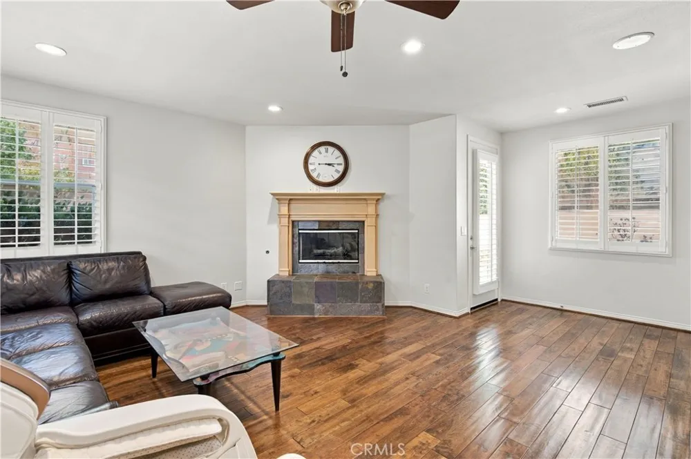 3556 Whitman Court Thousand Oaks, CA 91360