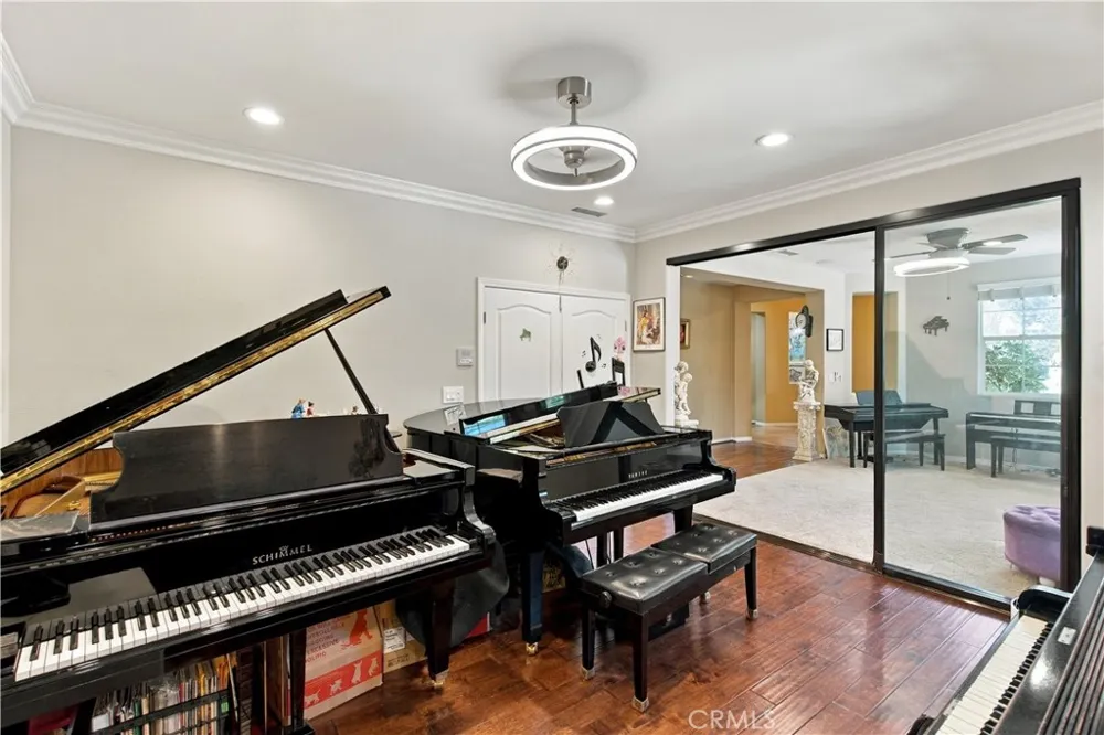 3556 Whitman Court Thousand Oaks, CA 91360