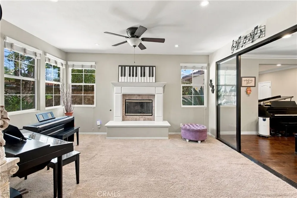 3556 Whitman Court Thousand Oaks, CA 91360
