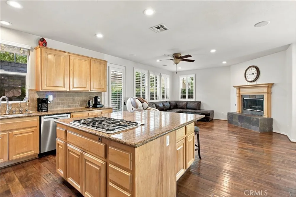3556 Whitman Court Thousand Oaks, CA 91360