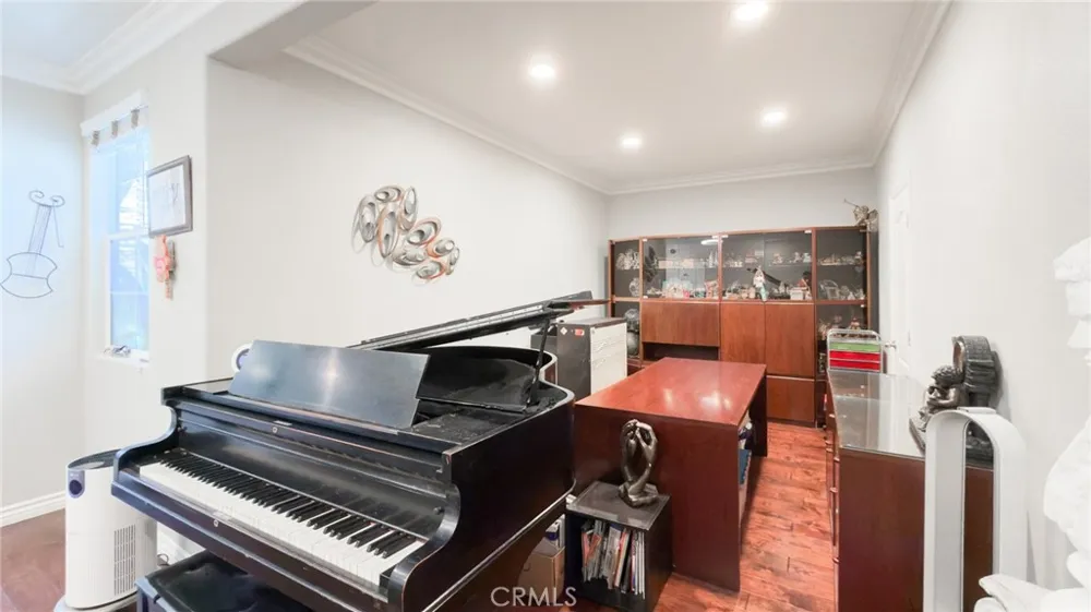 3556 Whitman Court Thousand Oaks, CA 91360