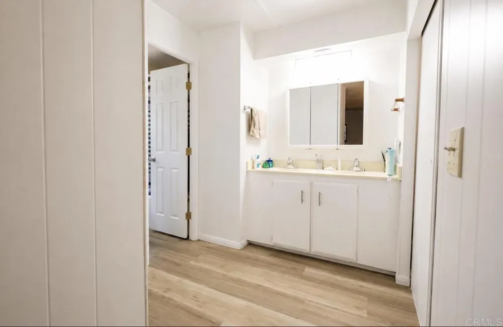 2003 Bayview Heights Drive #SPC 29 San Diego, CA 92105