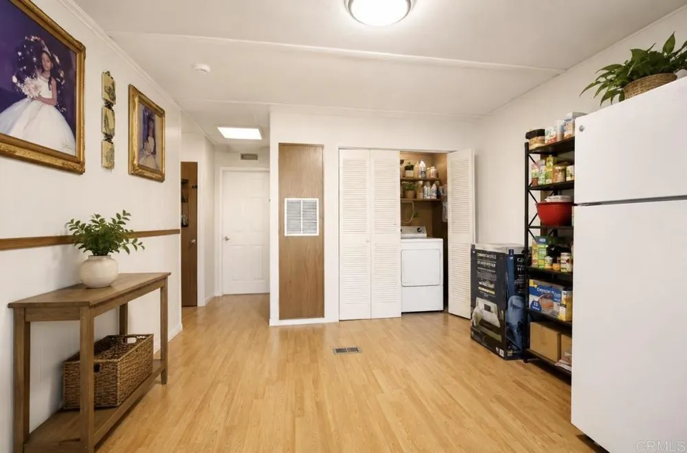 2003 Bayview Heights Drive #SPC 29 San Diego, CA 92105