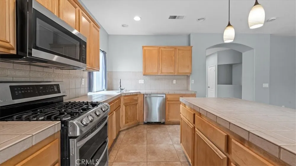 1818 Giverny Court San Jacinto, CA 92583