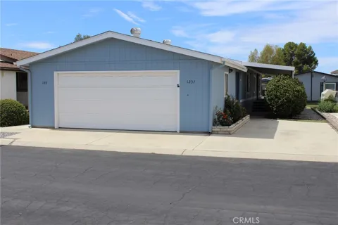 1237 Yellowood Drive