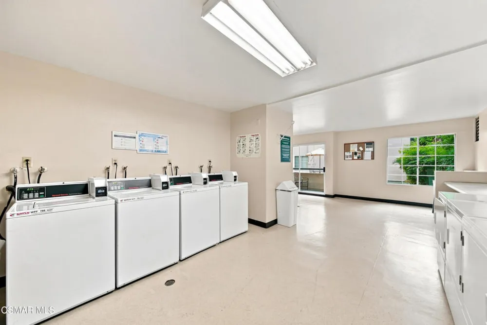 5535 Canoga Avenue #109 Woodland Hills, CA 91367