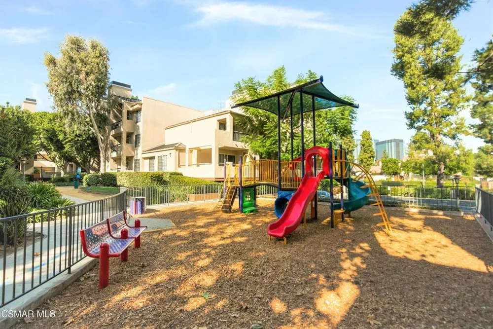 5535 Canoga Avenue #109 Woodland Hills, CA 91367