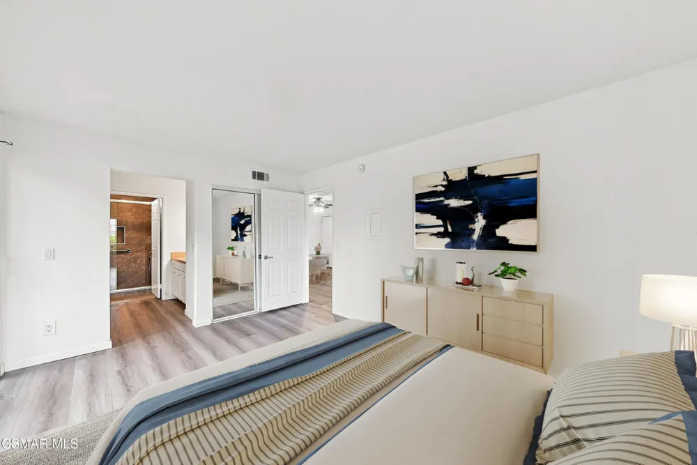 5535 Canoga Avenue #109 Woodland Hills, CA 91367