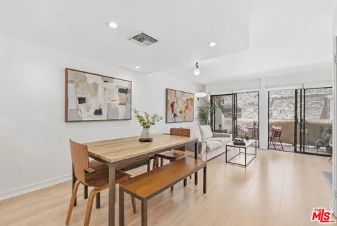 350 Burchett Street #101