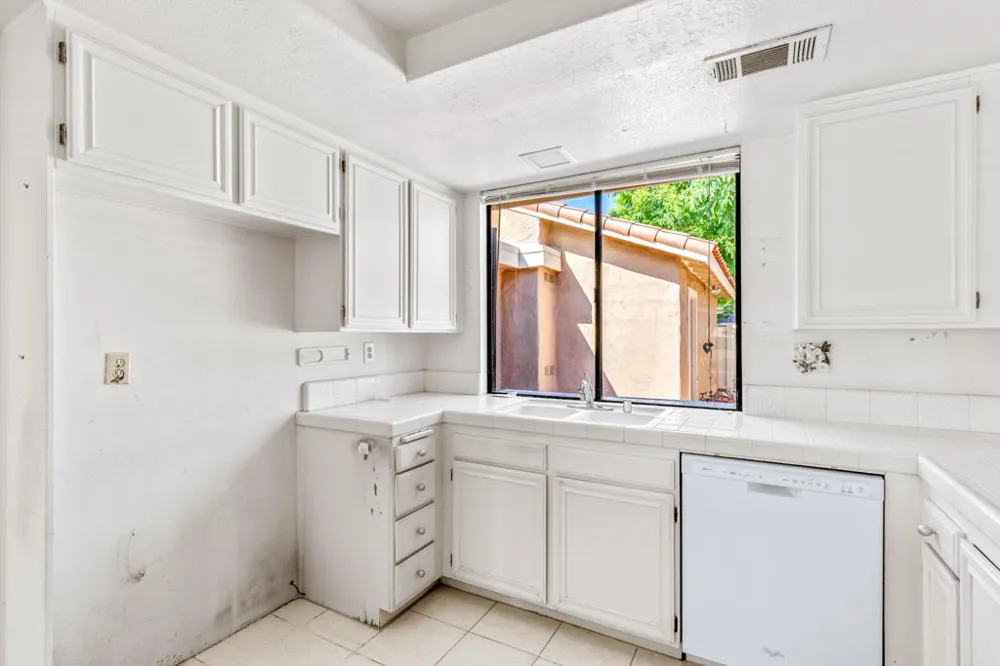 250 Serena Drive Palm Desert, CA 92260