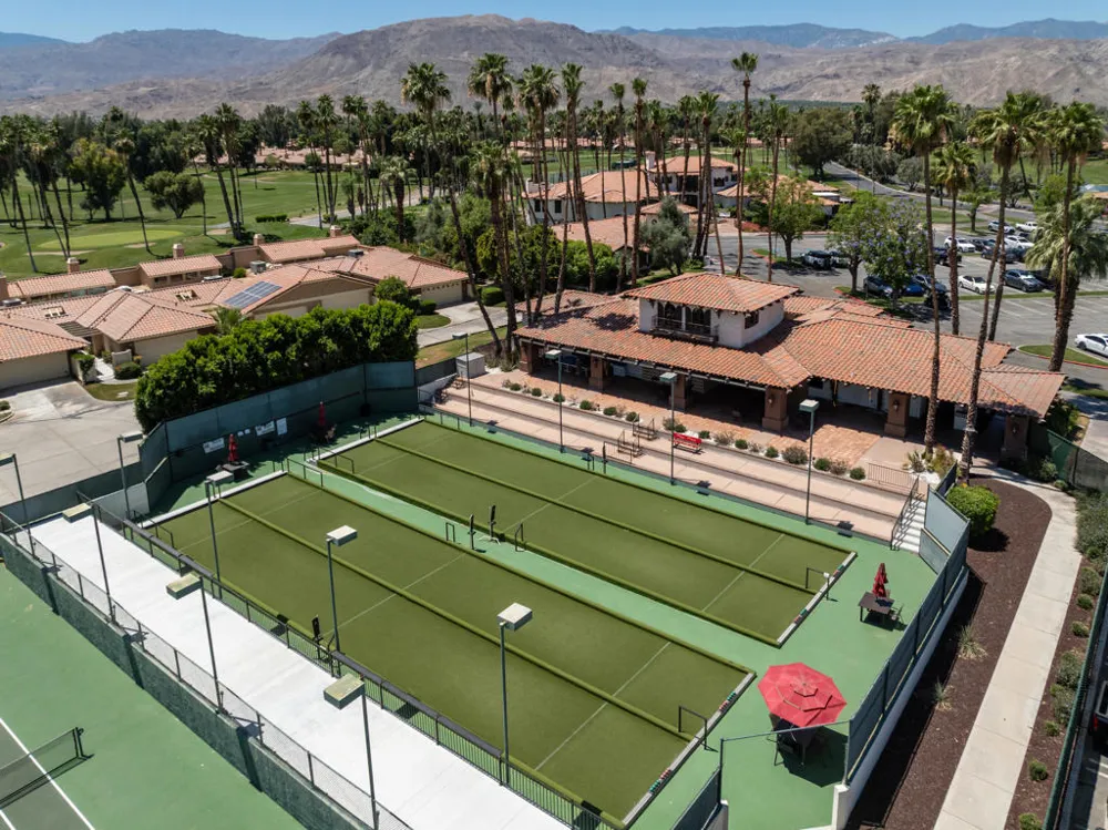 250 Serena Drive Palm Desert, CA 92260