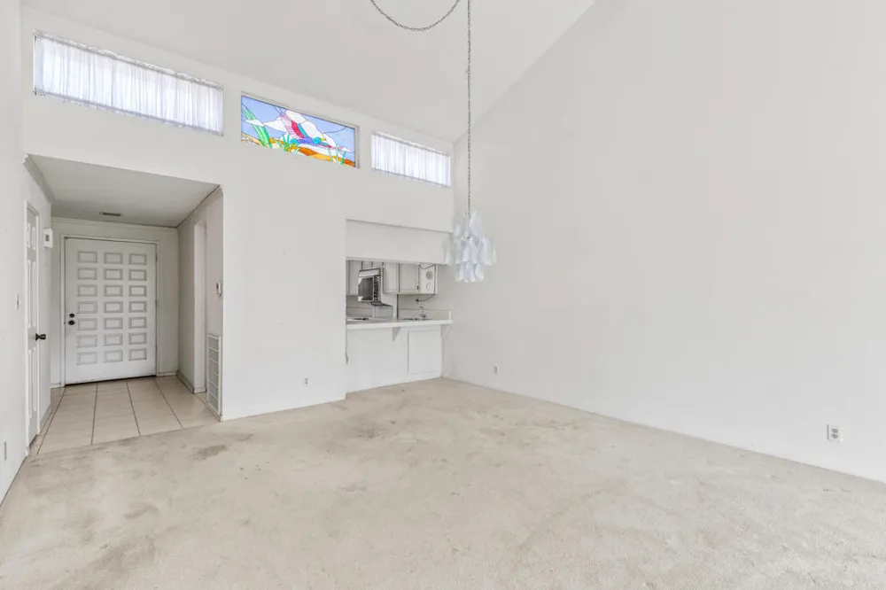 250 Serena Drive Palm Desert, CA 92260