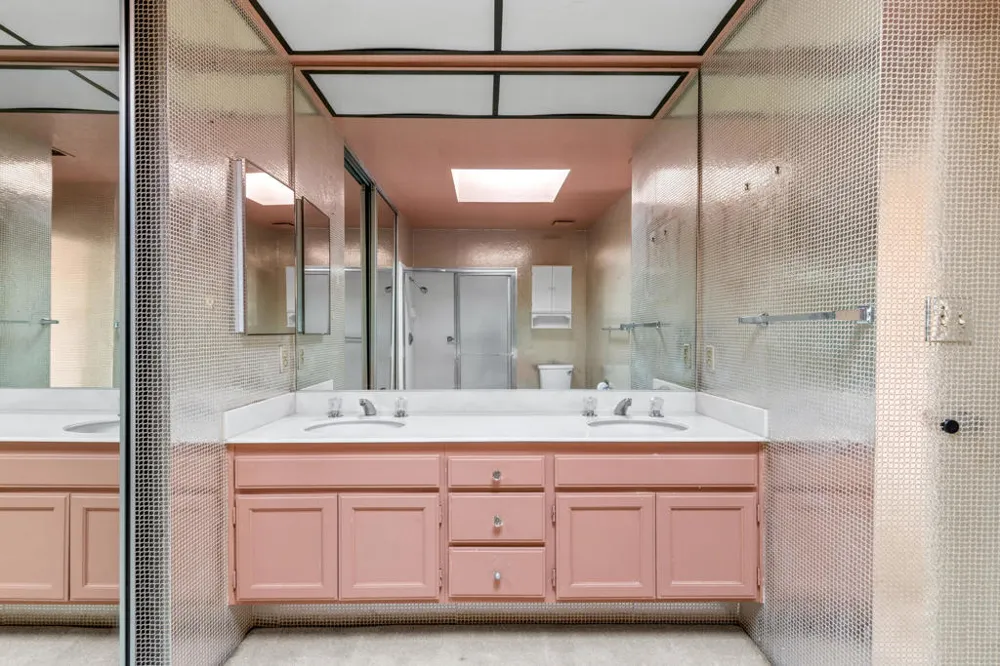 250 Serena Drive Palm Desert, CA 92260