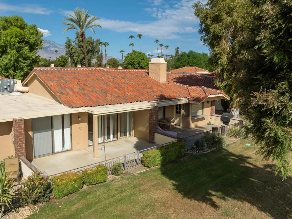 250 Serena Drive Palm Desert, CA 92260