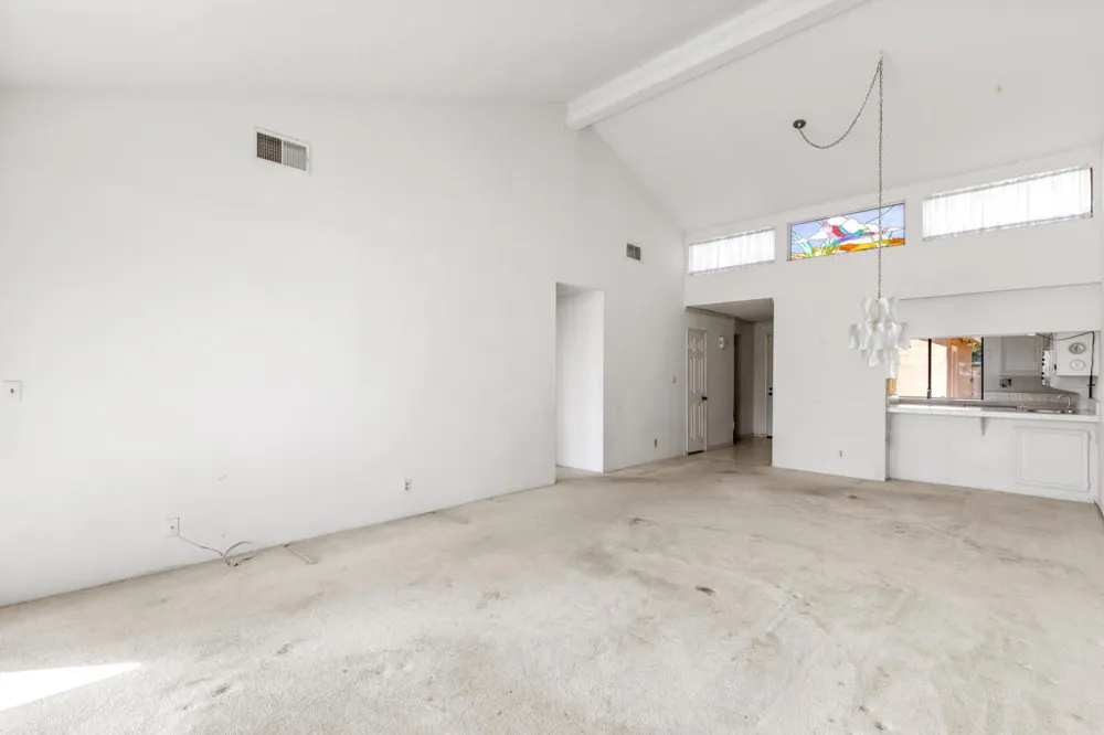 250 Serena Drive Palm Desert, CA 92260