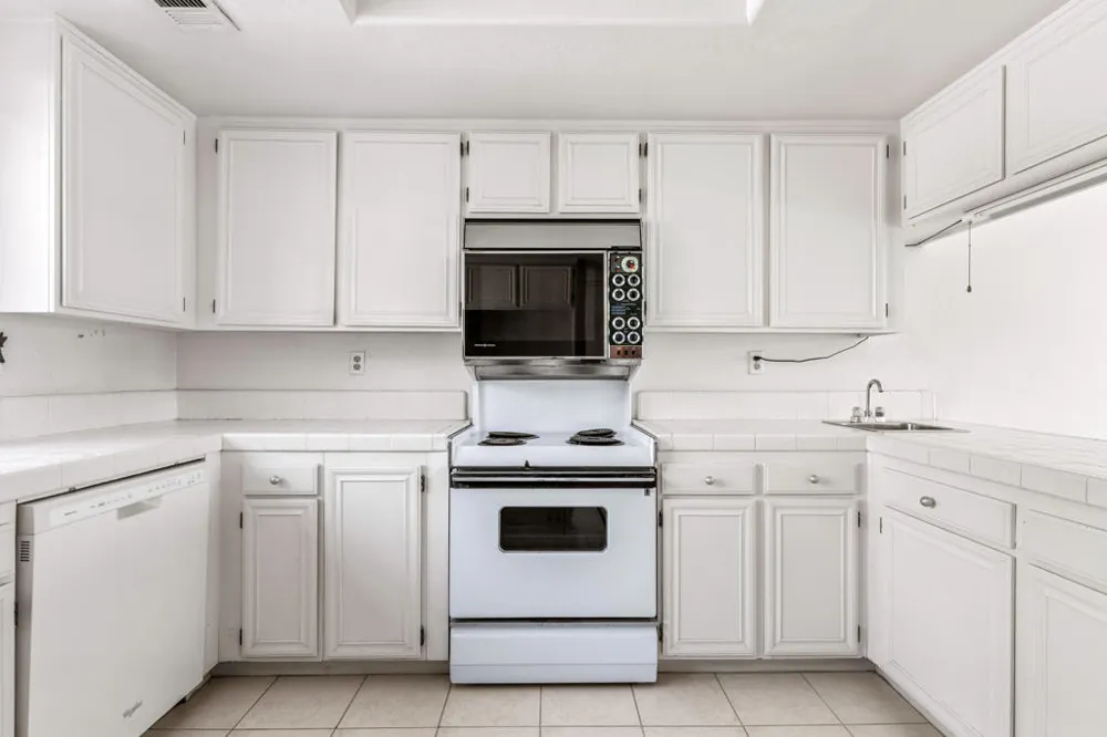 250 Serena Drive Palm Desert, CA 92260