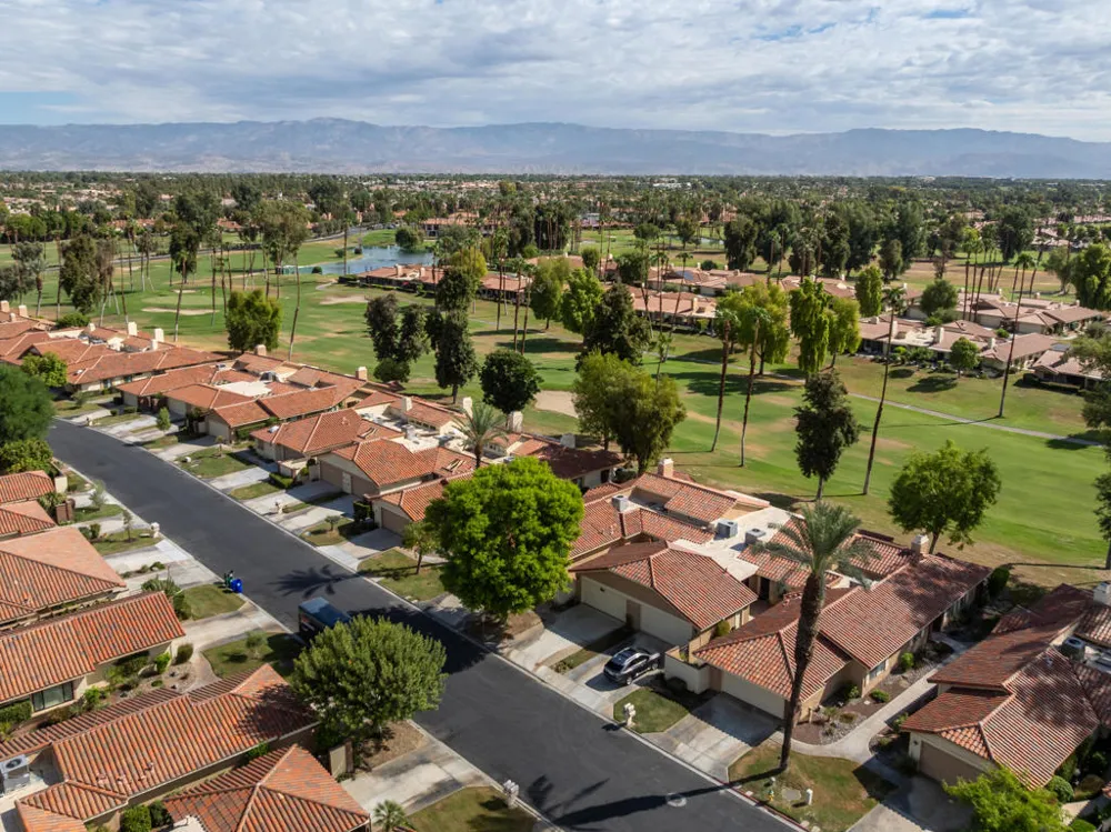 250 Serena Drive Palm Desert, CA 92260