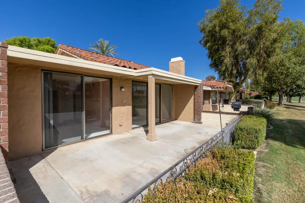 250 Serena Drive Palm Desert, CA 92260