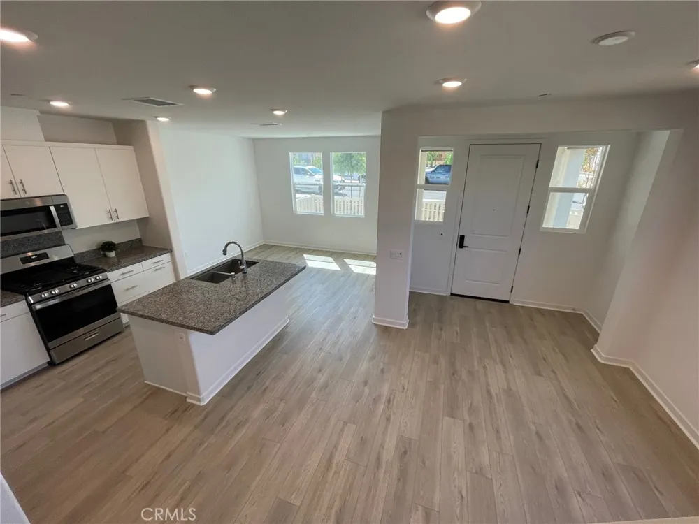 3962 Lavine Way #101 Corona, CA 92883