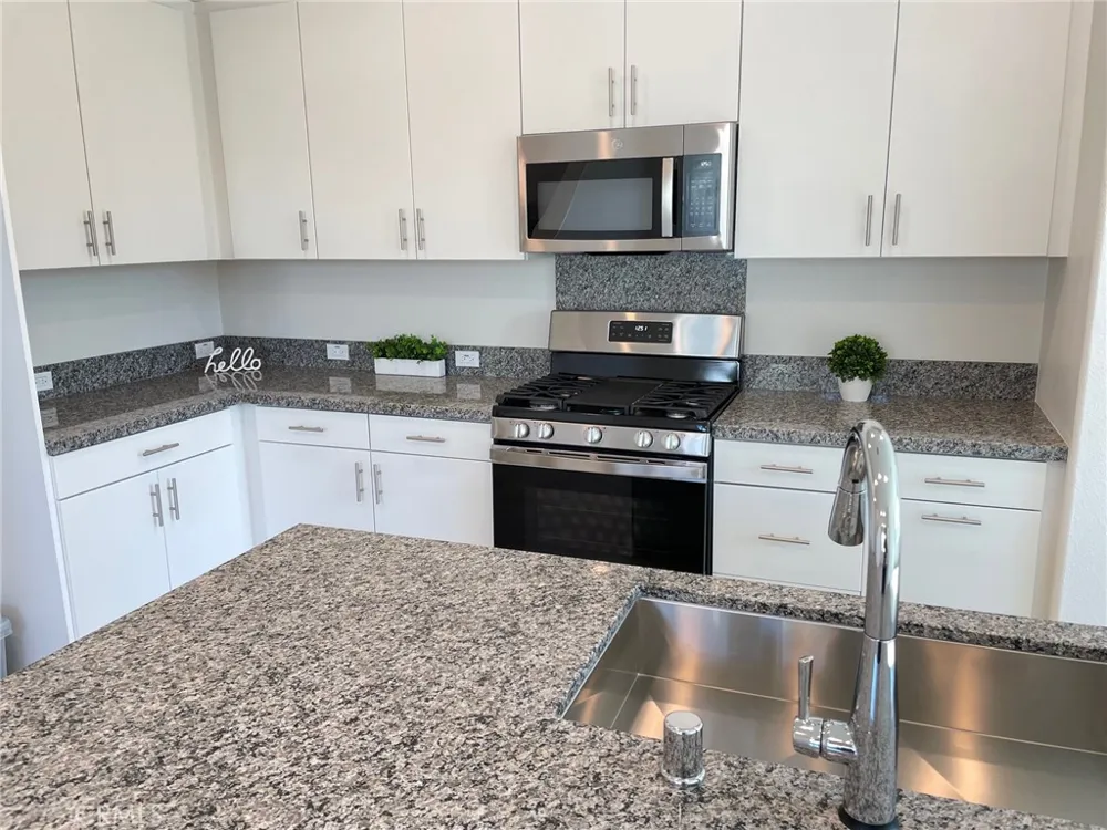 3962 Lavine Way #101 Corona, CA 92883