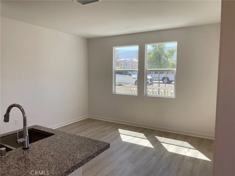 3962 Lavine Way #101 Corona, CA 92883