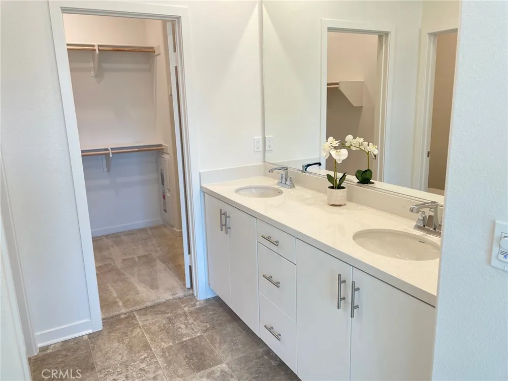 3962 Lavine Way #101 Corona, CA 92883