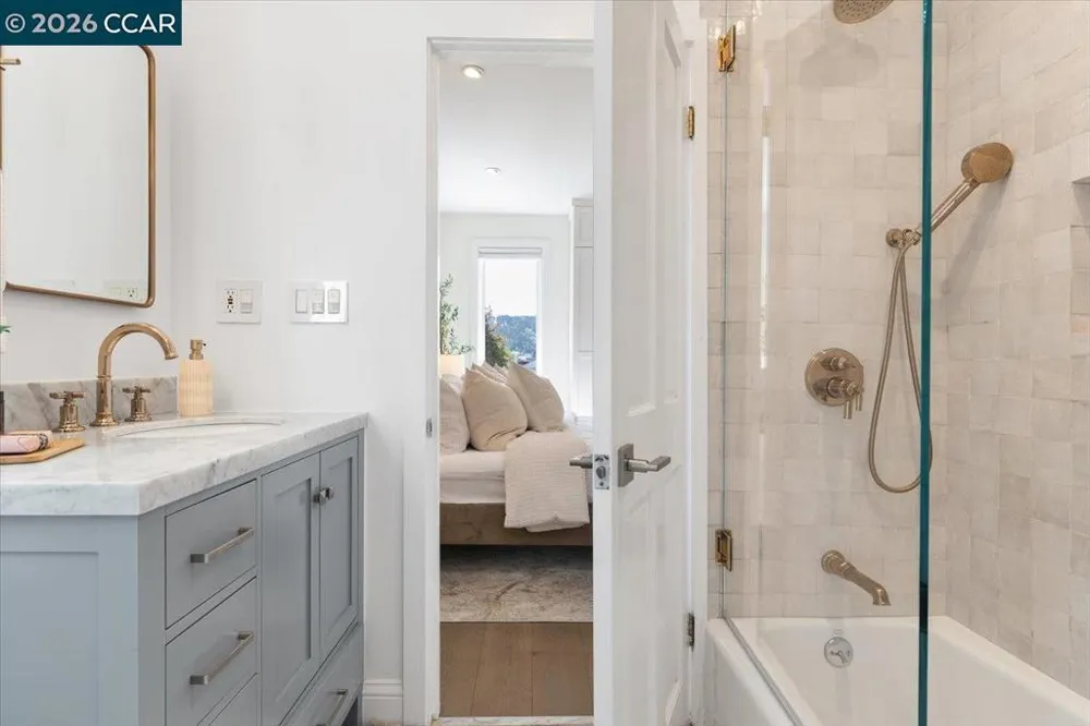 1951 Golden Gate Ave San Francisco, CA 94115
