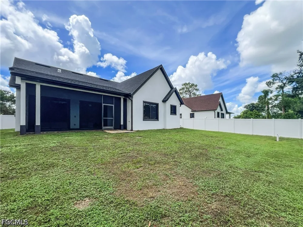3rd Street SW Lehigh Acres, FL 33976