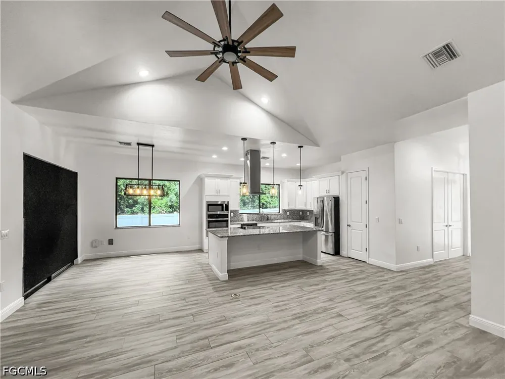 3rd Street SW Lehigh Acres, FL 33976