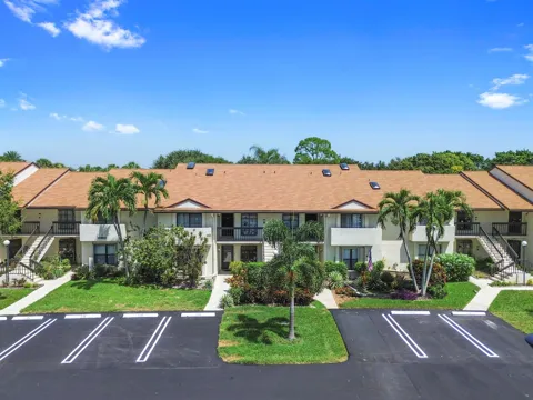 3385 Lucerne Park Drive