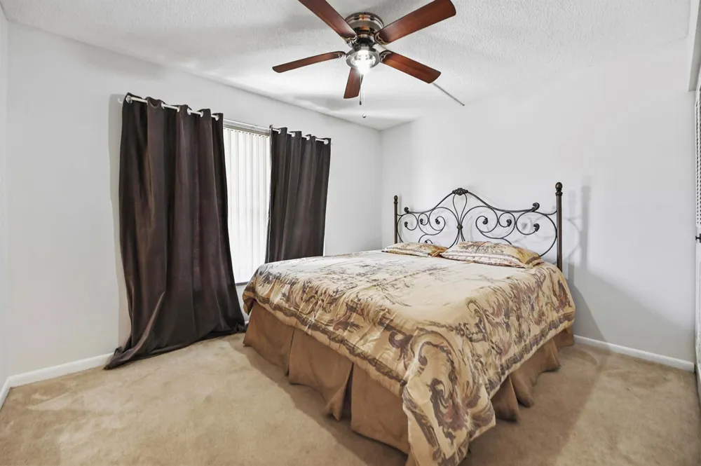 3385 Lucerne Park Drive 