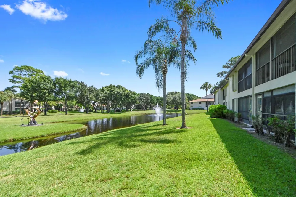 3385 Lucerne Park Drive 