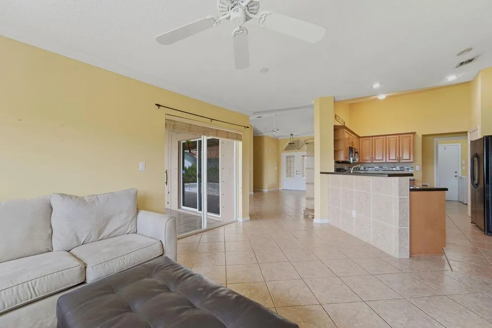 10884 Paso Fino Drive Wellington, FL 33449