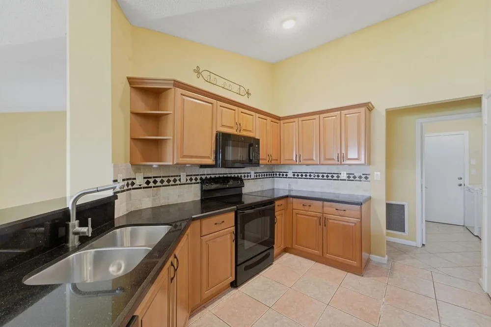 10884 Paso Fino Drive Wellington, FL 33449