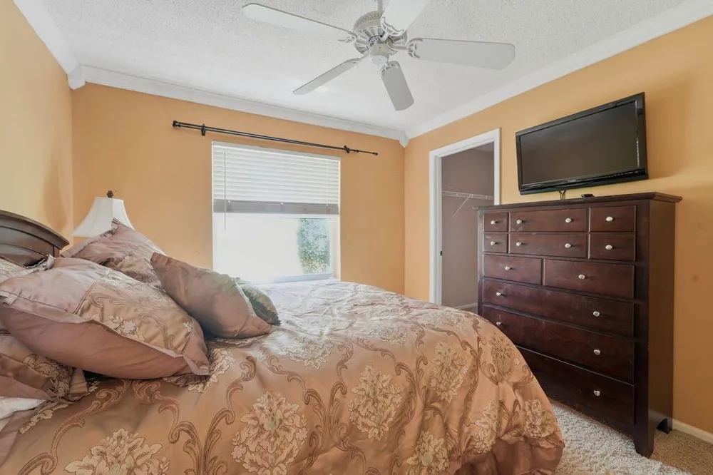 10884 Paso Fino Drive Wellington, FL 33449