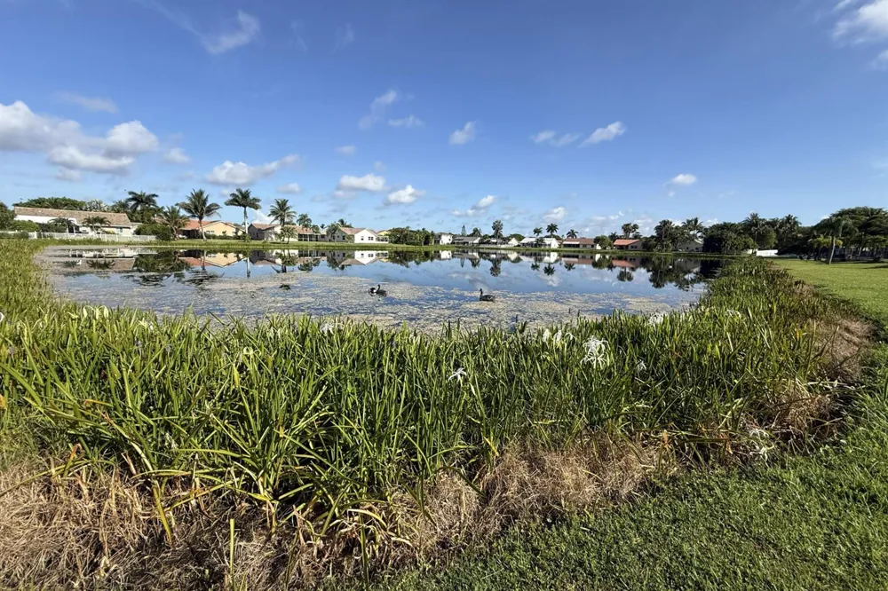 10884 Paso Fino Drive Wellington, FL 33449